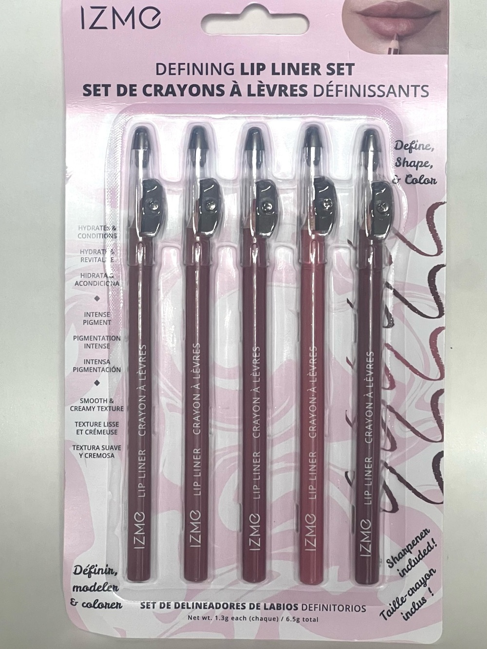 IZME Defining Lip Liner Set. Sharpener included.